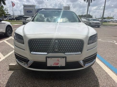 Certified 2020 Lincoln Nautilus Reserve AWD/4WD image 3