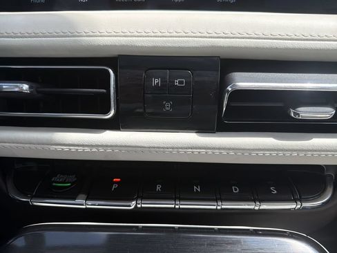 Certified 2023 Lincoln Nautilus Black Label AWD/4WD image 26