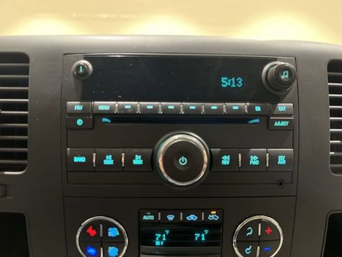 Used 2012 Chevrolet Silverado 1500 LT image 12