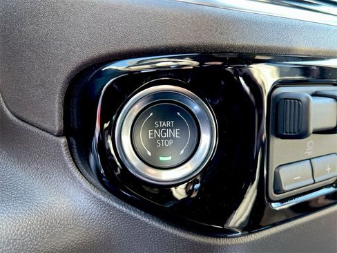 New 2026 GMC Sierra 1500 SLT w/ SLT Premium Plus Package image 15