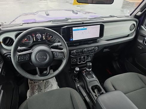 Used 2026 Jeep Gladiator Sport AWD/4WD image 22