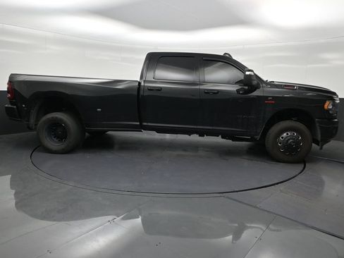 Used 2024 RAM 3500 Big Horn w/ Night Edition AWD/4WD image 7