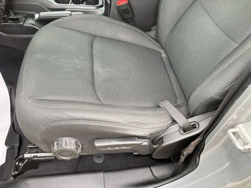 Certified 2019 Jeep Wrangler Unlimited Sport S image 10