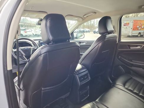 Used 2024 Ford Edge SEL image 27