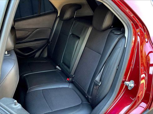 Used 2022 Buick Encore Preferred w/ Safety Package image 16