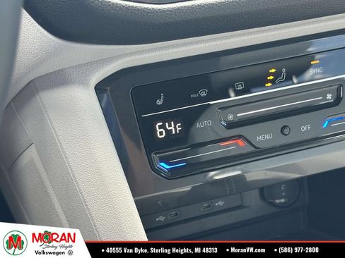 Used 2023 Volkswagen Tiguan SE FWD image 28