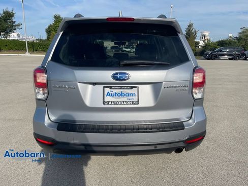 Used 2017 Subaru Forester 2.5i Limited AWD/4WD image 4