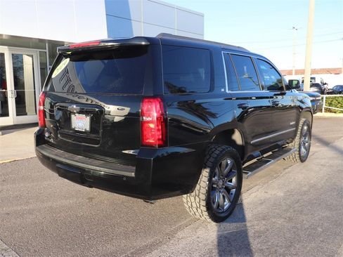 Used 2019 Chevrolet Tahoe LT w/ LT Signature Package image 13