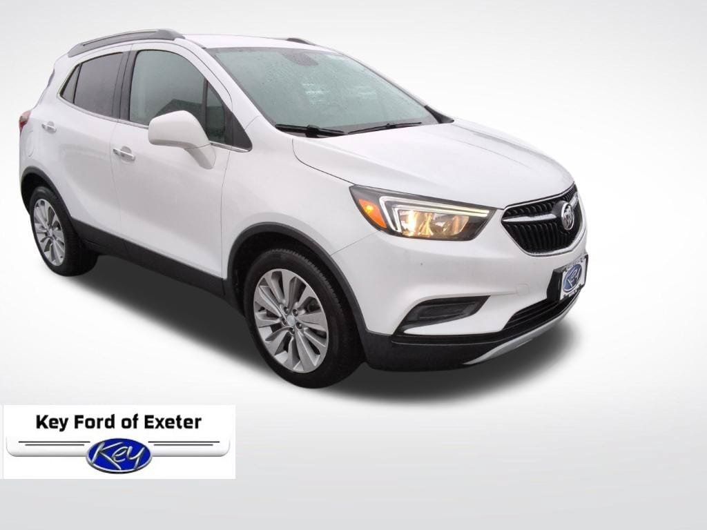 Used 2020 Buick Encore Preferred FWD image 2