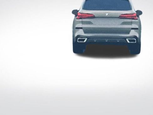 New 2026 BMW X5 xDrive40i w/ M Sport Package image 34