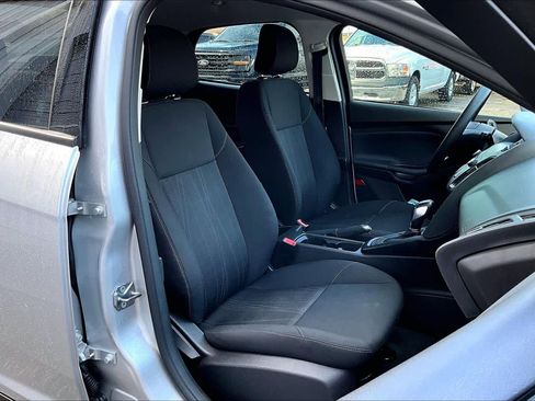 Used 2018 Ford Focus S image 8