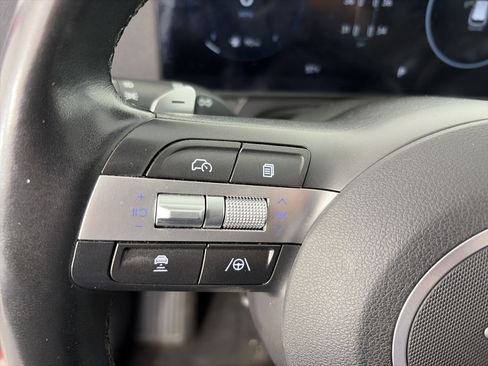 Used 2024 Hyundai Kona Limited AWD/4WD image 34
