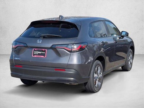 New 2026 Honda HR-V LX image 2