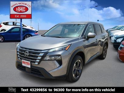 Used 2024 Nissan Rogue SV