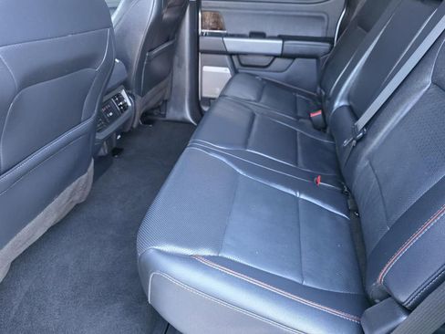 Used 2023 Ford F250 Lariat w/ Chrome Package image 9