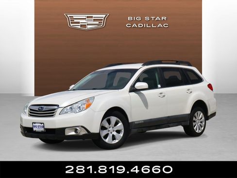 Used 2011 Subaru Outback 2.5i Premium AWD/4WD image 1