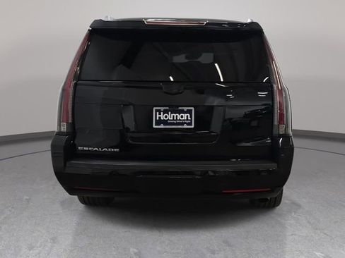 Used 2020 Cadillac Escalade ESV Luxury w/ Escalade Sport Edition AWD/4WD image 7