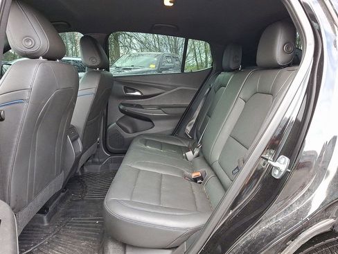 Used 2025 Buick Envista Sport Touring w/ Convenience I Package image 8