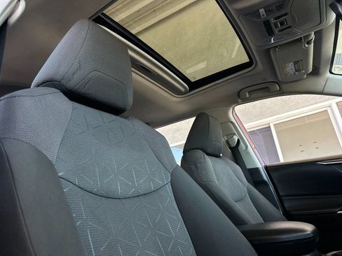 Used 2023 Toyota RAV4 XLE w/ Convenience Package AWD/4WD image 16