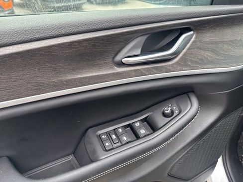 New 2026 Jeep Grand Cherokee Laredo image 21