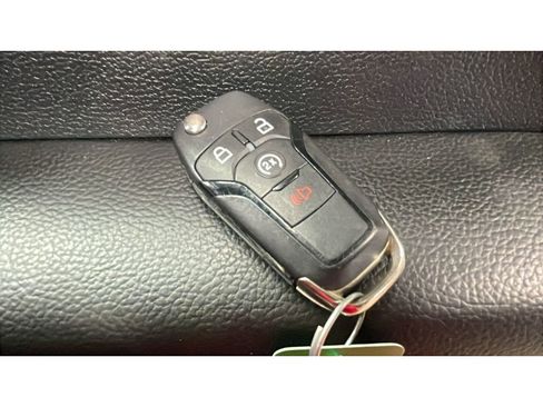 Used 2019 Ford F150 XLT w/ Equipment Group 302A Luxury AWD/4WD image 19