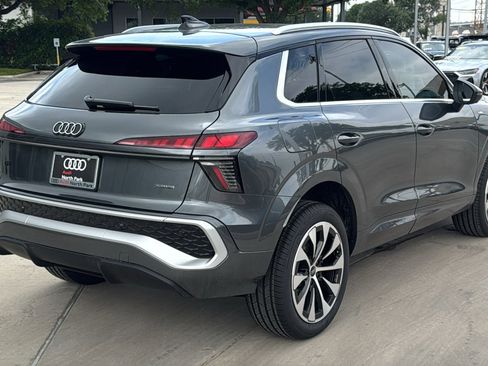 New 2026 Audi Q3 quattro 2.0T AWD/4WD image 7