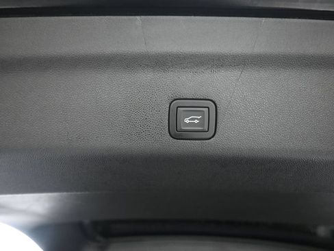 Used 2026 GMC Yukon XL Denali Ultimate AWD/4WD image 70