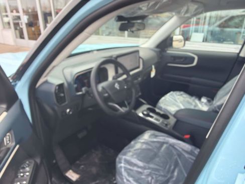 New 2025 Ford Bronco Sport Heritage w/ Convenience Package image 9