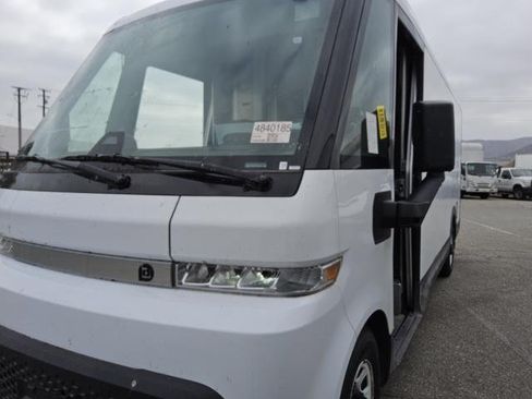 Used 2024 Chevrolet Brightdrop 600 w/ Commercial Equipment Package AWD/4WD image 1
