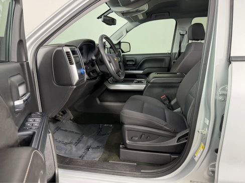 Used 2017 Chevrolet Silverado 1500 LT w/ All Star Edition image 9