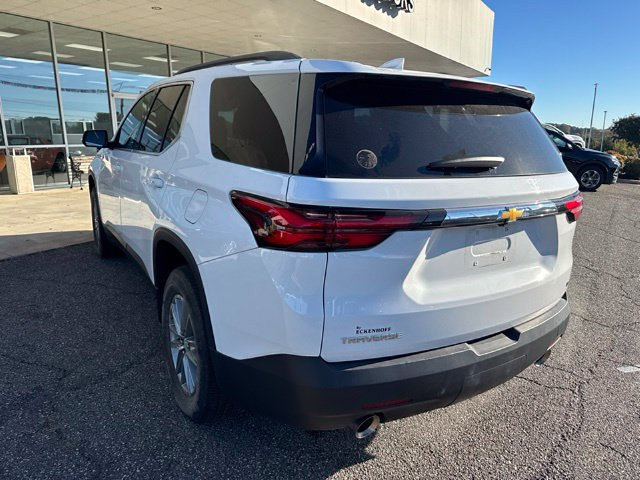 Used 2023 Chevrolet Traverse LT FWD image 6