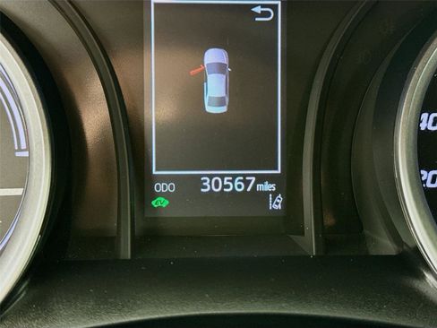 Used 2021 Toyota Camry LE FWD image 19