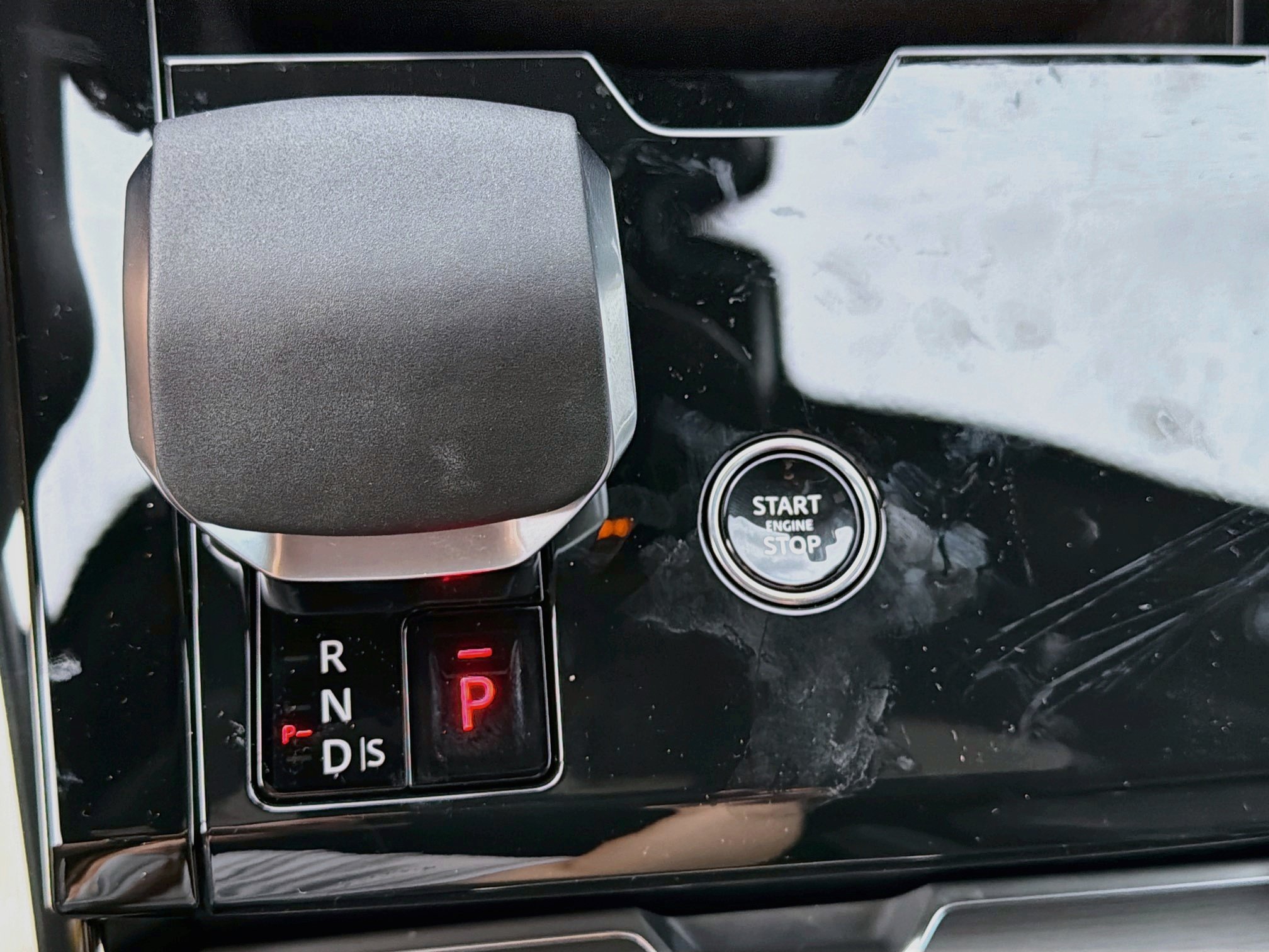 New 2026 Land Rover Range Rover Sport Dynamic SE AWD/4WD image 30