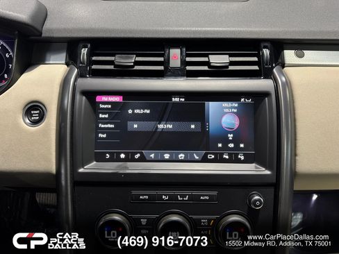 Used 2020 Land Rover Discovery Landmark AWD/4WD image 29