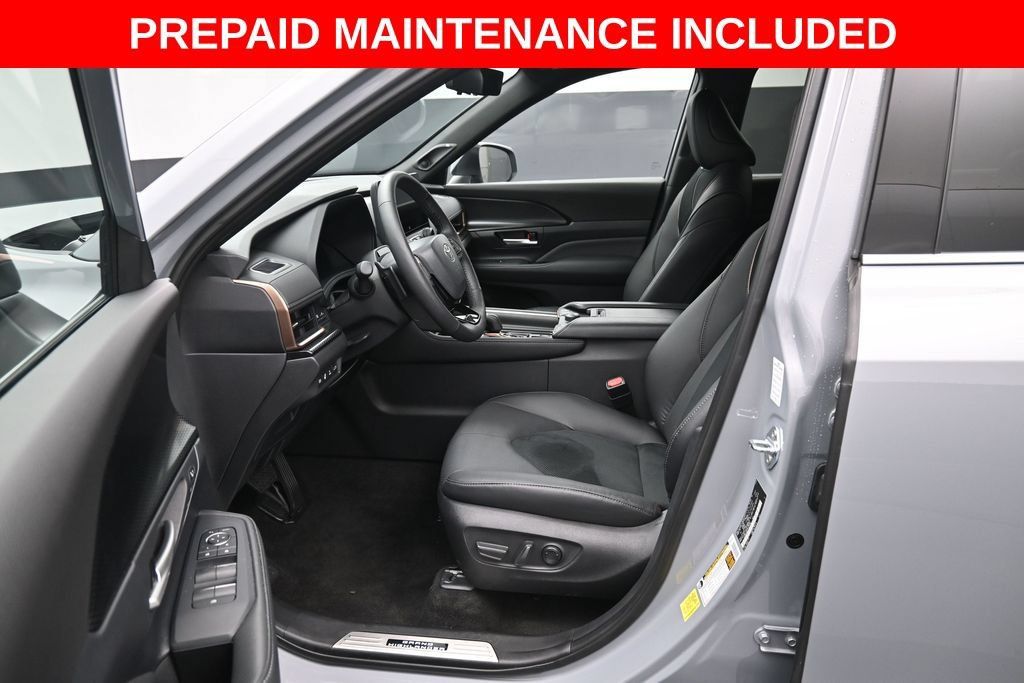 Certified 2026 Toyota Grand Highlander AWD Hybrid image 9