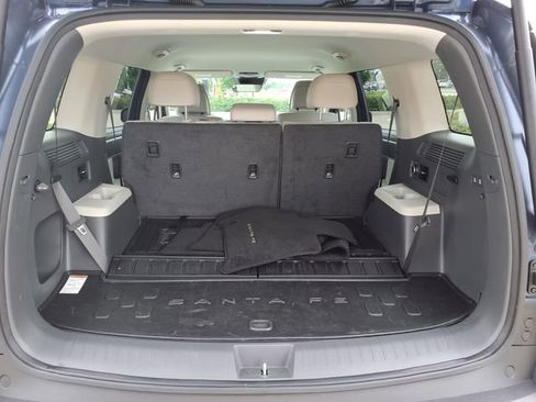Used 2025 Hyundai Santa Fe SEL FWD image 11