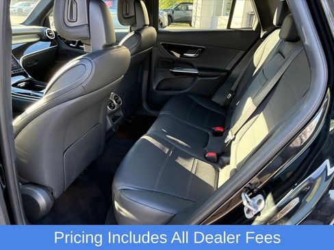 Used 2024 Mercedes-Benz GLC 300 4MATIC image 18