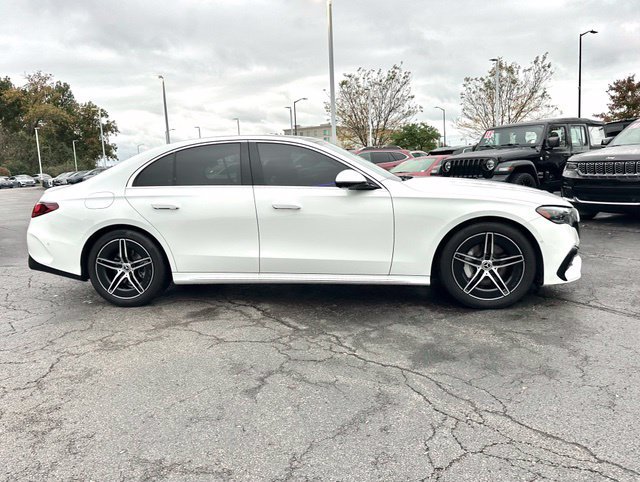 Used 2024 Mercedes-Benz E 350 4MATIC Sedan image 17