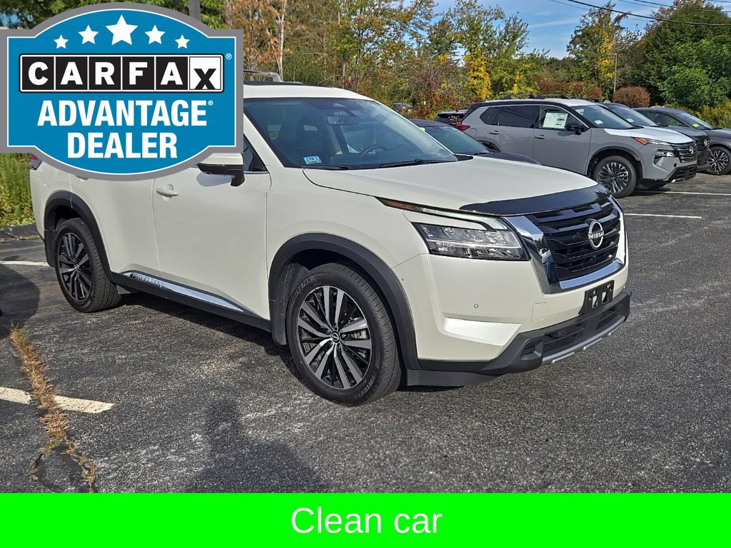 Used 2024 Nissan Pathfinder Platinum AWD/4WD image 1