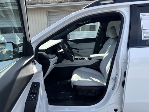 New 2026 Jeep Cherokee Limited image 15