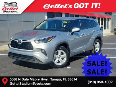 Used 2025 Toyota Highlander LE