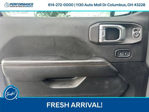 Used 2021 Jeep Gladiator Mojave AWD/4WD image 14