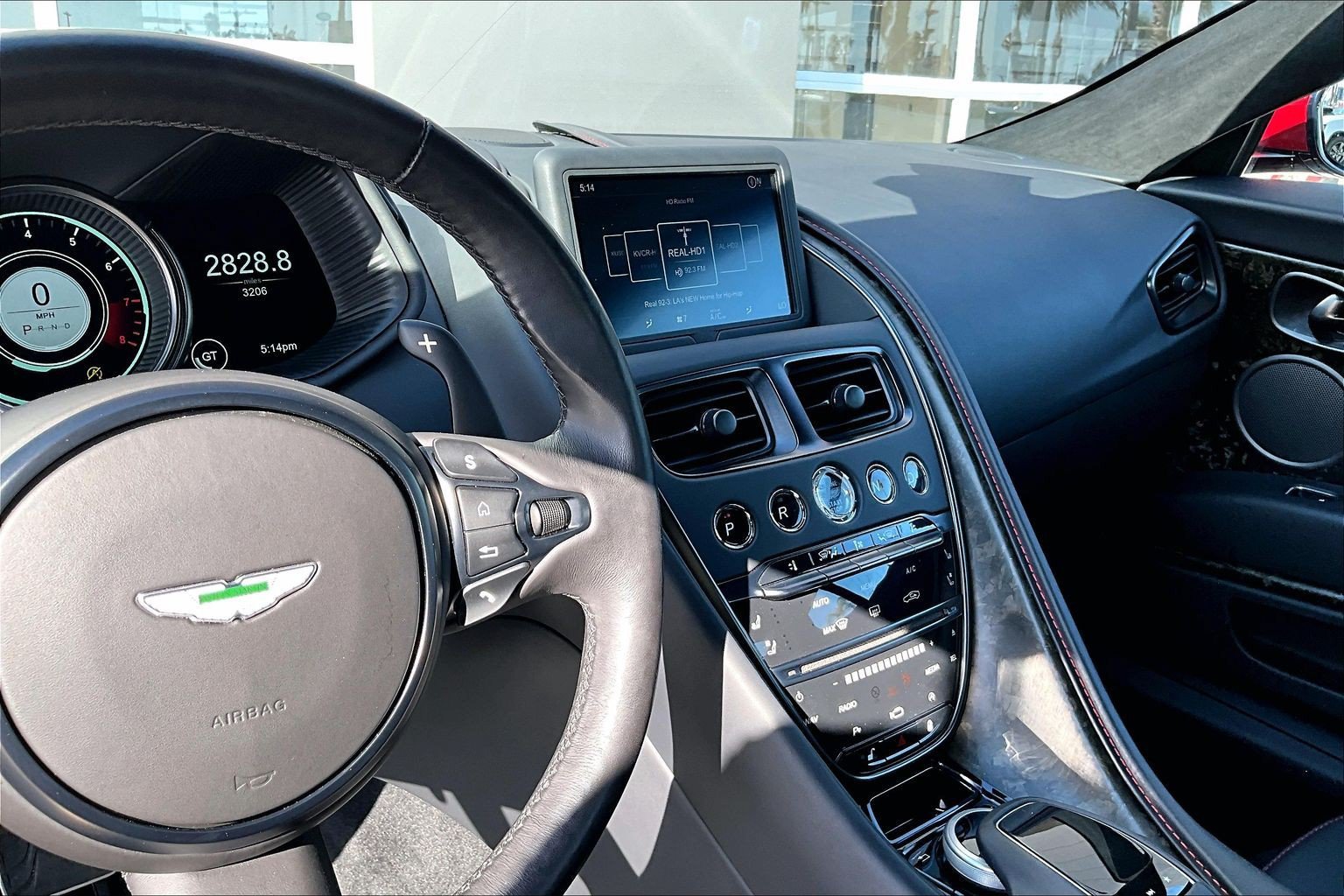 Used 2023 Aston Martin DB11 Coupe RWD image 5