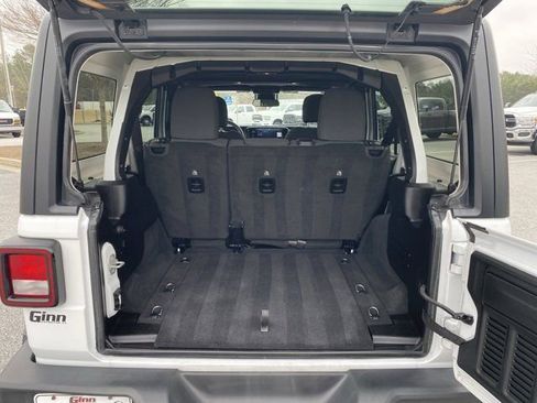 Used 2024 Jeep Wrangler Sport S image 28