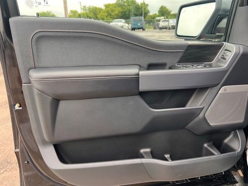 New 2025 Ford F150 Lariat w/ Equipment Group 501A Mid image 16