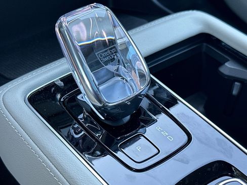 New 2026 Volvo XC90 T8 Ultra image 19