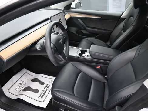 Used 2023 Tesla Model 3 Standard Range RWD image 23