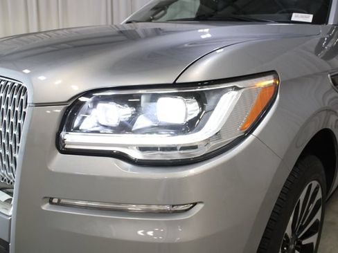 Certified 2024 Lincoln Navigator L Reserve AWD/4WD image 36