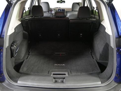 Used 2023 Nissan Rogue SL AWD/4WD image 18