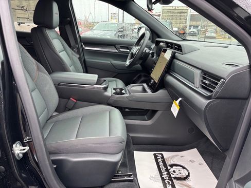 New 2026 GMC Terrain AT4 image 13